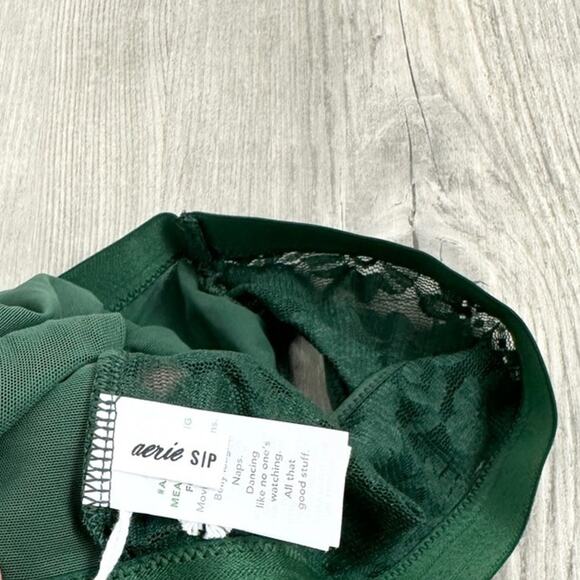 SMOOTHEZ Lace Plunging Neck Bralette Forest Green NWT size small - Picture 5 of 6